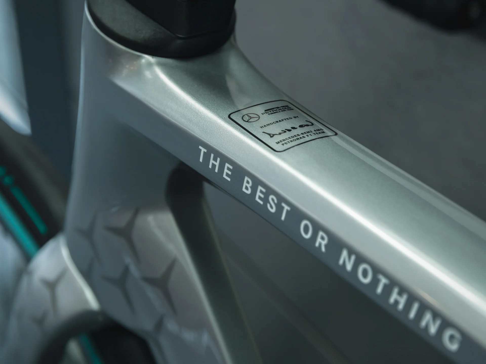 Mercedes-AMG PETRONAS F1® Team V11 Road Edition - Image 3