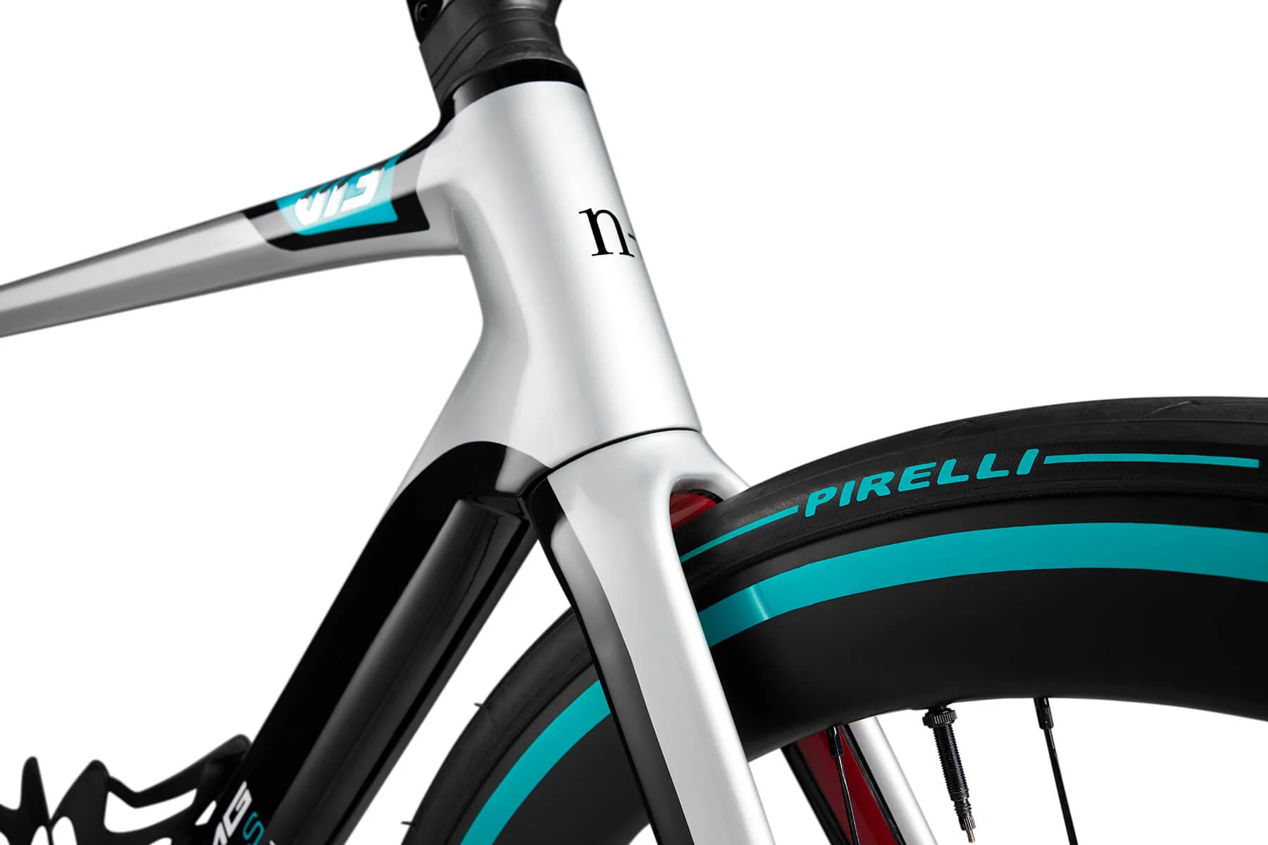 Mercedes-AMG PETRONAS F1® Team V13 Road Edition - Image 17